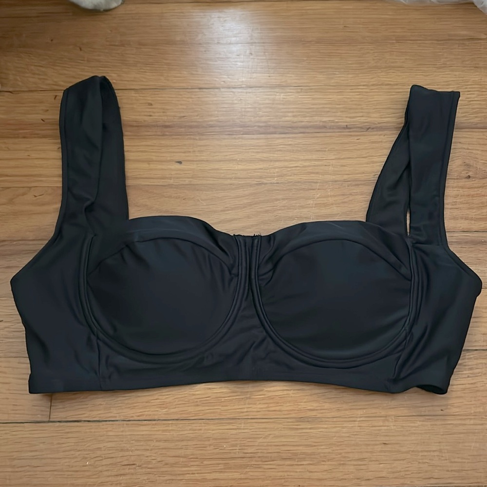 Time and Tru bikini top size XL